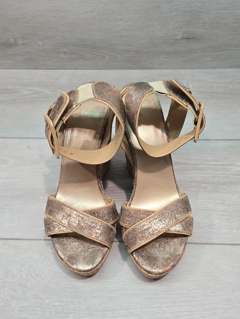 Stuart Weitzman Women Cork Wedge Sandals with Glitter Leather Straps Sz 6.5 - Picture 3 of 12
